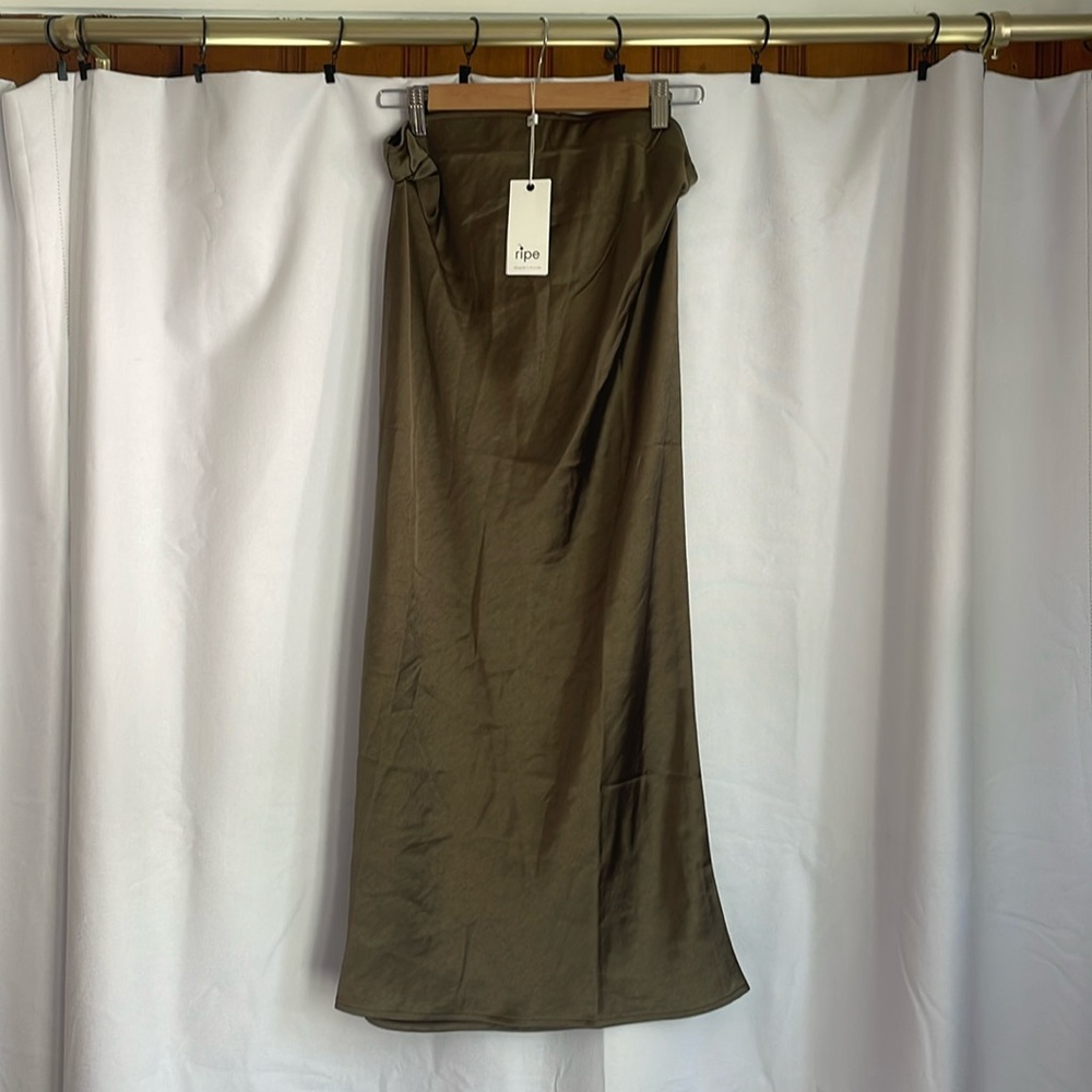 NWT olive green satin maternity midi skirt